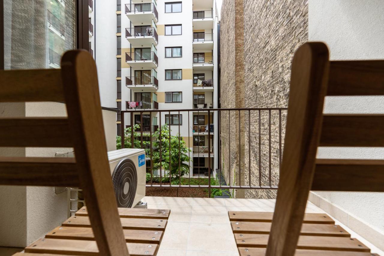 Modern & Newly Built Apartment With Private Garage Budapest Exterior foto